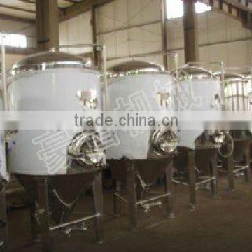 Sterilized beer brewing equipment with thick PU insulated