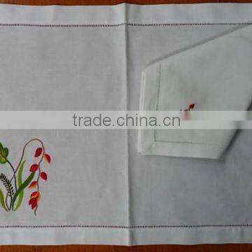 Hand embroidered placemat-design 93