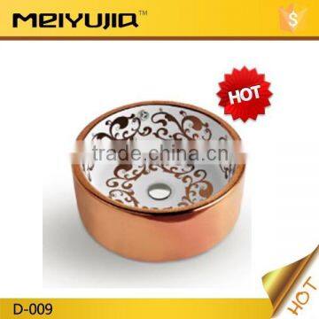 Flower design bathroom ceramic gold sink for hotel