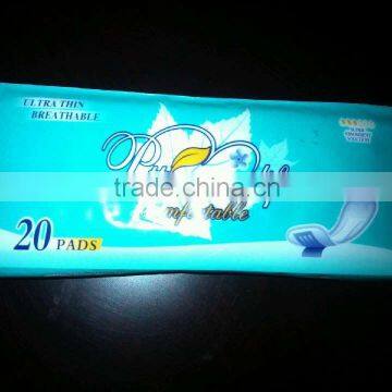 Cotton Panty Liners for girls, Carefree Panty liners in Beauty&Personal Care