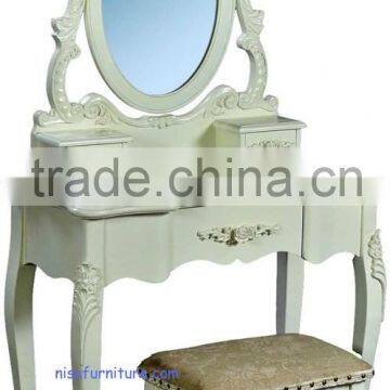 LOUIS STYLE DRESSING TABLE NDT08