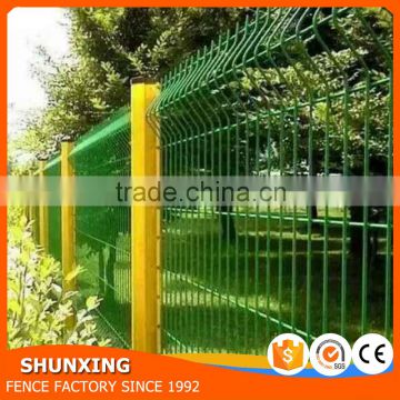 Easy installation PVC coated blue Peach Column Fence price