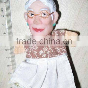 hand puppet manufacturer