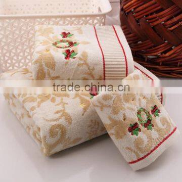 High Quality Cotton Towel Bath Set With Wreath Pattern photo-2