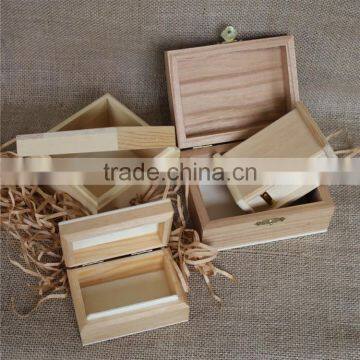 Natural Antique Pine Wood Jewelry Storage Box photo-4