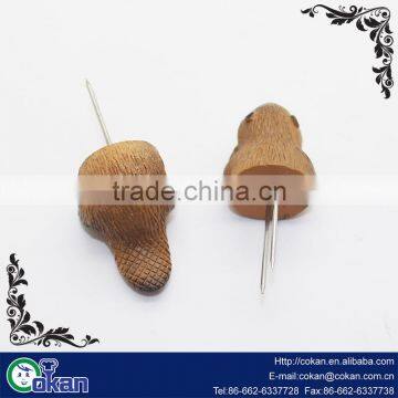 New Style Squirrel and Deer Corn Holder/BBQ Corn Fork/Corn Skewer photo-2