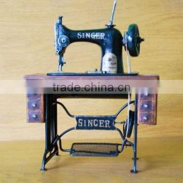 Miniature Sewing Machines