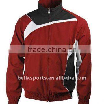 2013 New arrival customized design of training tracksuit for men