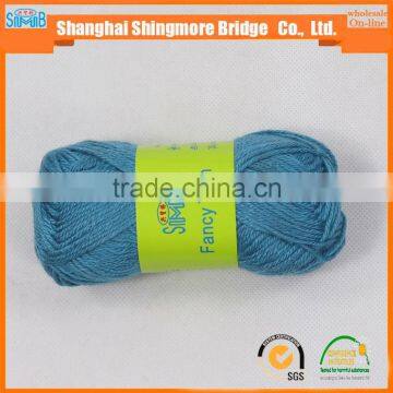 Global Hot Selling Bamboo Wool Blended Knitting Yarn for Hand Knitting photo-2
