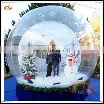 Manufacting Decoration Human Inside Snow Globe For Wedding / Christmas Decoration Items Bubble Ball Photo Taking