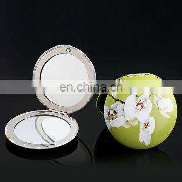 2017 new design promotional UFO metal small pocket mirror