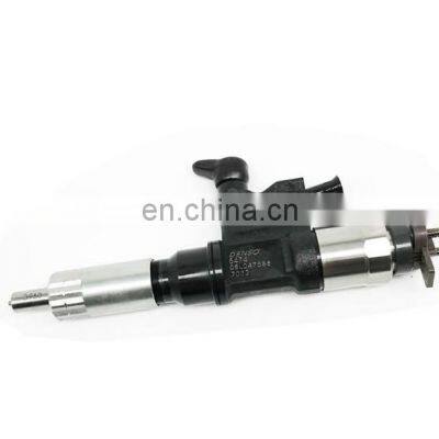 Fuel Injector Common rail Injector 095000-8902 For Hitachi ZAX450-3 ZAX650-3