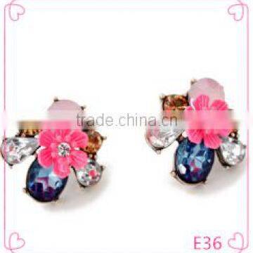 Wholesale Woman Fashion Crystal Earring Flower Diamond Stud Earrings