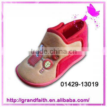 2014 Latest gift made in China orthopedic shoes for kids