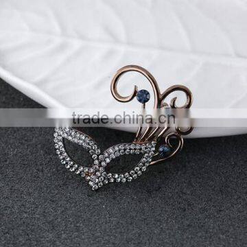 Fashion Women Jewelry Rhinestone Mask Brooch