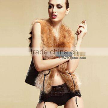 QD6347 women hot style real sheep leather vest with raccoon fur collar