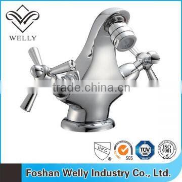 2016 Brass Body Deck Mounted chrome Bathroom Sink Water Tap