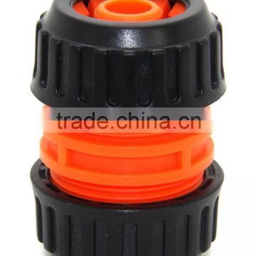 1/2" plastic 2 way hose connector