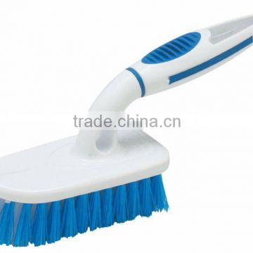 small plastic cleaning brushes