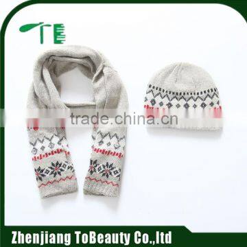 Customized design fashion knitted hats scarves and gloves