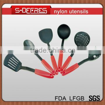 Different shapes nylon cooking tools kitchen utensils list