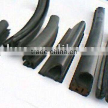 Car door rubber seal in black color