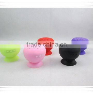 Mini suction-cup bathrooms bluetooth speaker for iphone 6