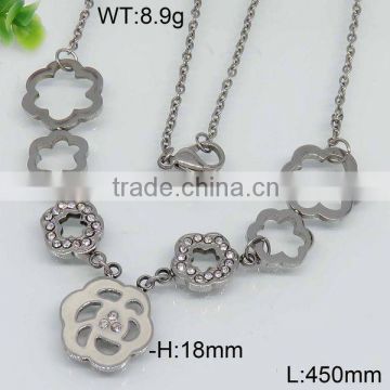 Attractive flowers pattern vintage steel color necklace