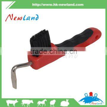 hoof pick comes with a plastic handle and a brush