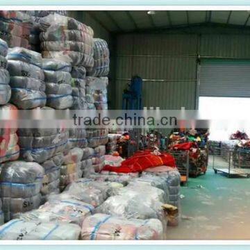 Used Clothing Wholesale London photo-4