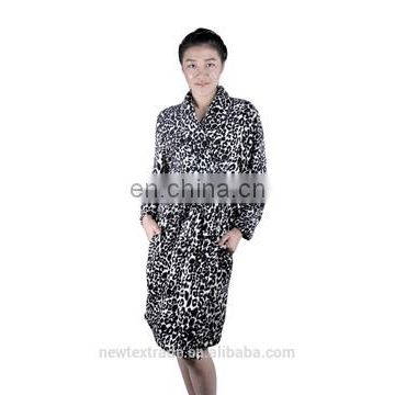 Autumn/Winter fashion animal print fleece bathrobe/sleepwear in two colors