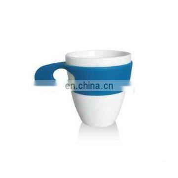 Single Wall Porcelain Mug with Silicone Handle