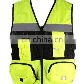 Hi-vis multifunctional pockets protective fishing vest