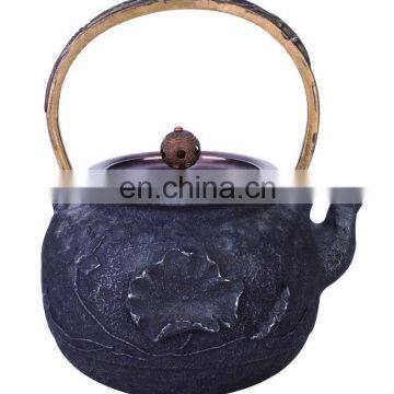 cast iron teapot 0445