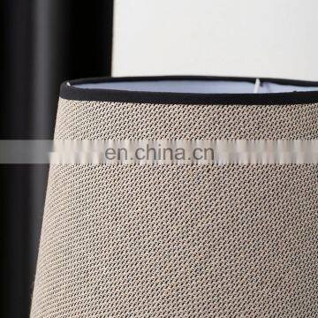 New Arrival Korean Hotel Decoration Modern Table Lamp Elephant Shape Silver Bedside Resin Lamp photo-4