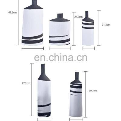 Modern Luxury Black Ink Hand-painted Painting White Porcelain Ceramic Vase for Table Decoration photo-3