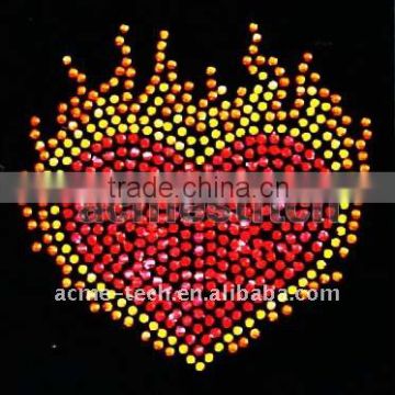 Heart design for rhinestone