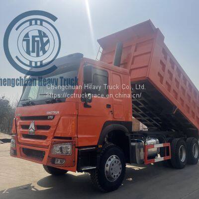 Howo Cargo Truck 6x4 Sinotruk 30tons Diesel Engine Type Dump Truck