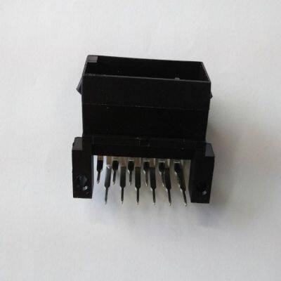 RC30703 Niederspannungsstecker: Korrosionsbeständig, kompatibel mit TE/Yazaki-Standards