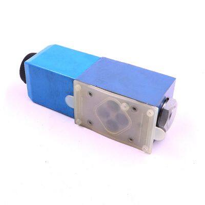 Popular Sany Genuine Solenoid Valve Directional Valve B220400000079 Suitable for Telescopic Handler Excavator Hydraulic System photo-5