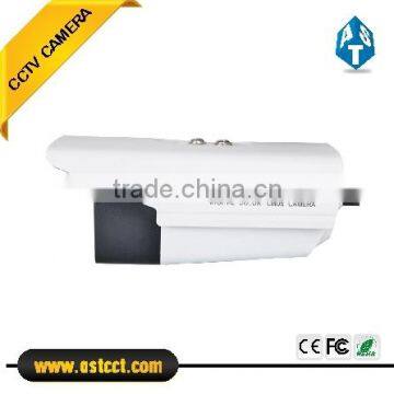 IP66 HD TVI 720P CVBS 960H Two Output 1.3MP CMOS Sensor IR 60M Bullet CCTV Camera With Optional Fixed Lens