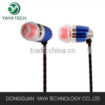 2014 Promotion Fashion Hot Sale Metal In-ear Earphone