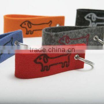 2016 new style felt material keychain from China