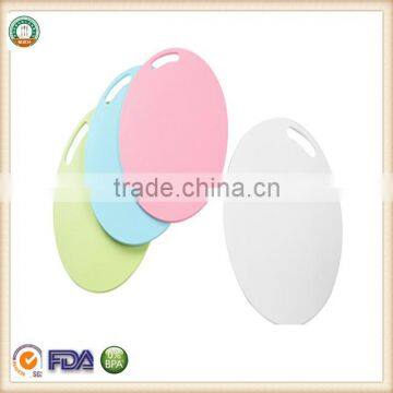 2016 New Design Plastic Cuting BoardSGS/FDA approval