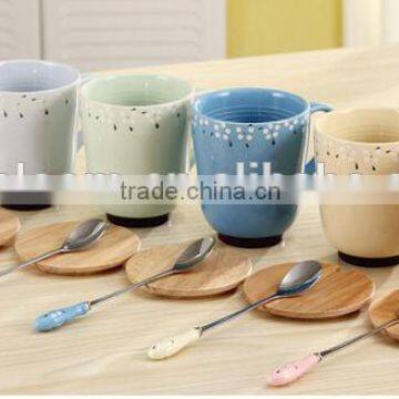 Zakka Creative Flora Ceramic With Bamboo Lid and Spoon photo-2