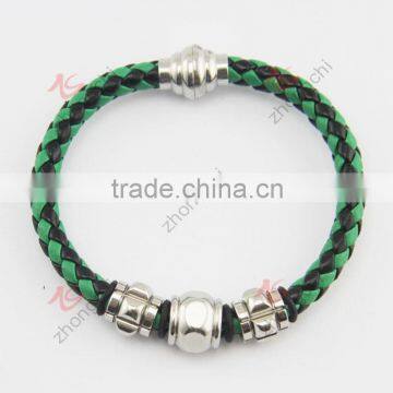 Stainless Steel Magnet Clasp With Green Leather Braided Cuff Bangle photo-4