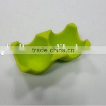 2015 Hotsale Newly Design Food Grade Silicone Egg Serving Cup Holder