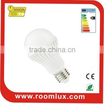 plastic housing A60 7w e27 led lamp from auhui