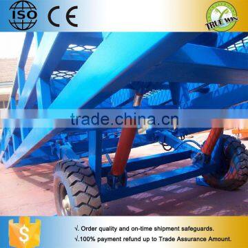 Solid tyres FOUR-WHEEL mobile hydraulic yard ramp