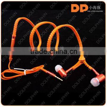 Zipper Stype Glow in the Dark Metal Earphone With Microphone photo-4